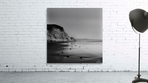 Horizon Lines Wall Preview