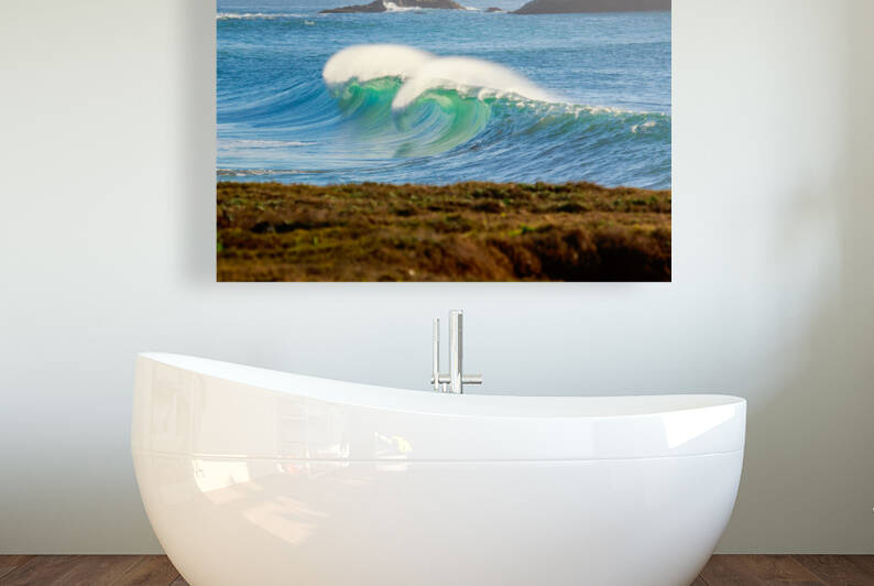 Lighthouse Wave by RunAmuck Photography