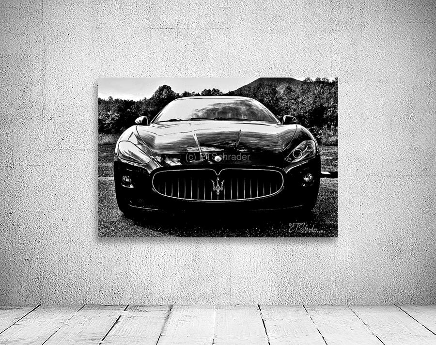 black maserati Wall Preview