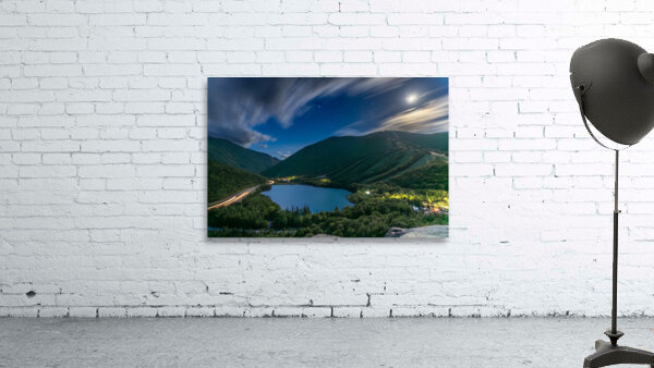 Artists Bluff Nightscape Wall Preview