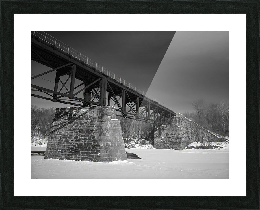 Pont et pierre Picture Frame print
