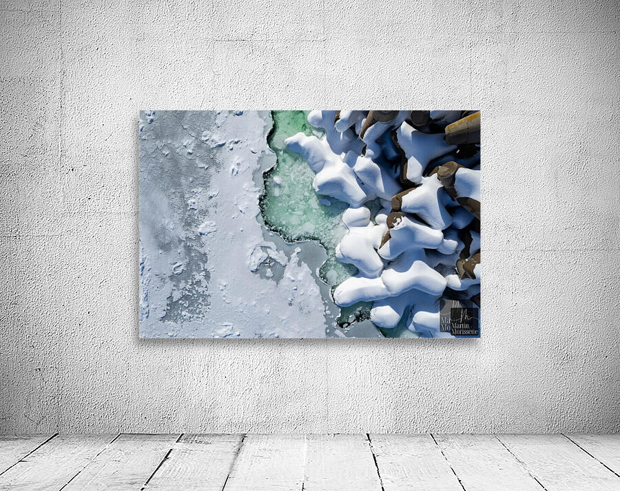 Drop view ocean Wall Preview