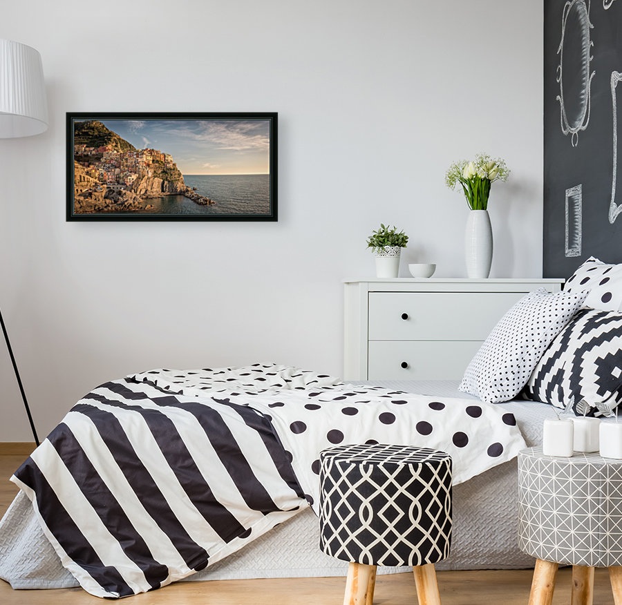 Manarola Reproduction
