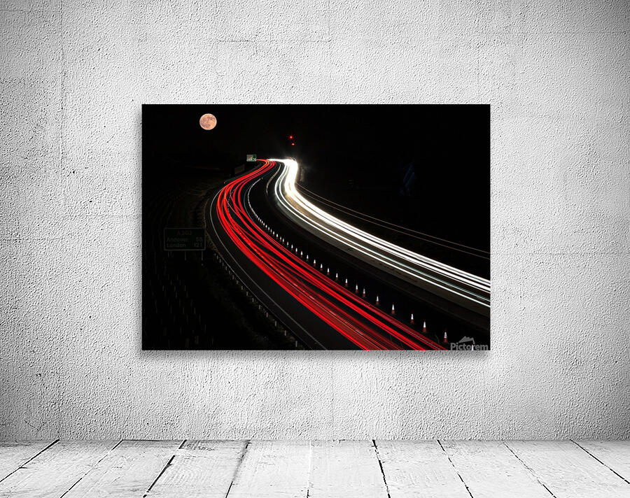 Traffic moon Wall Preview