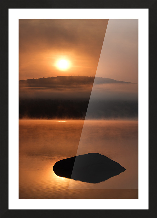 Au soleil levant Picture Frame print