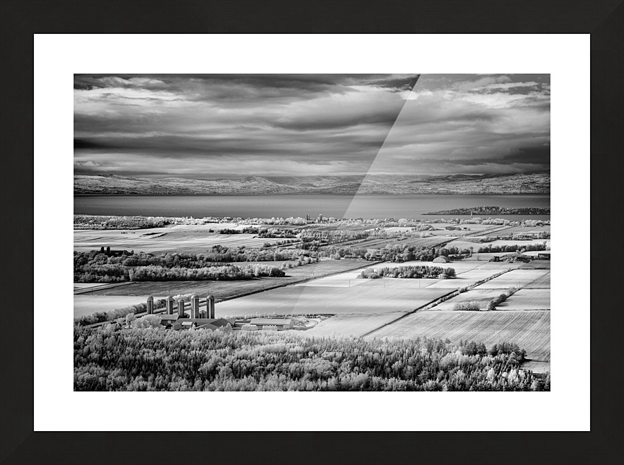 Le doux pays Picture Frame print