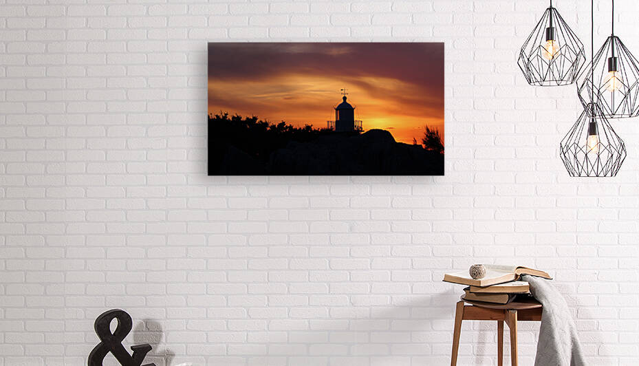 Lighthouse sunset by Doimo Antonini