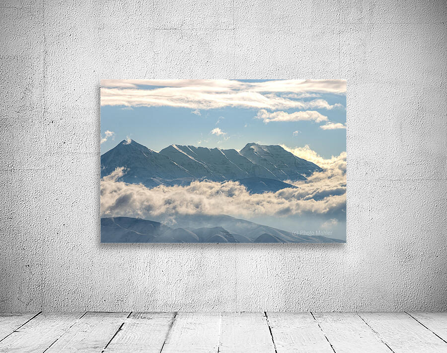 Uinta Mountain Range Wall Preview