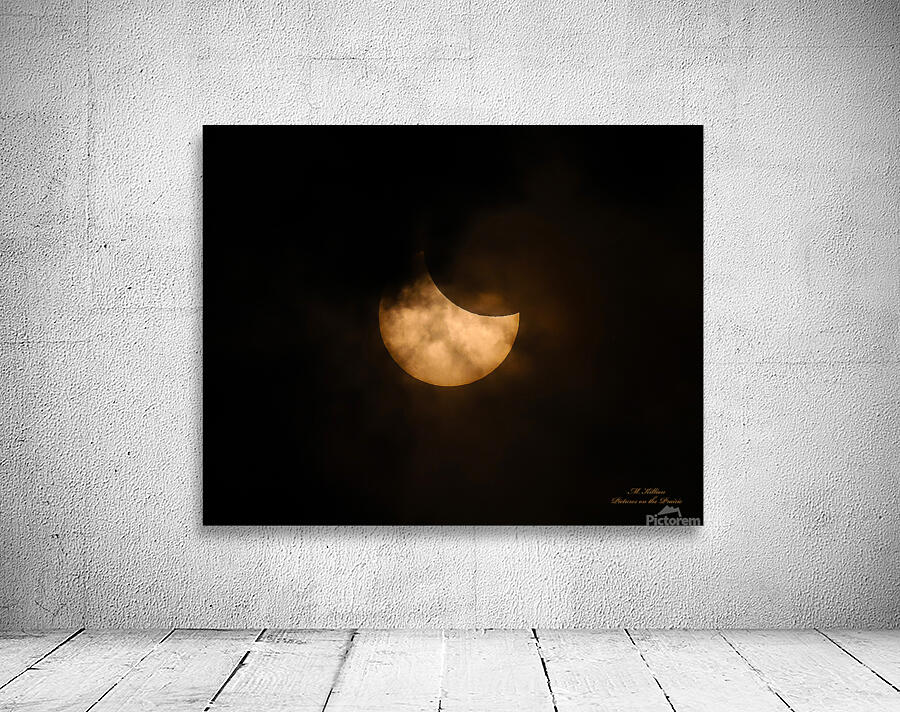 2017 Solar Eclipse Clouds Wall Preview