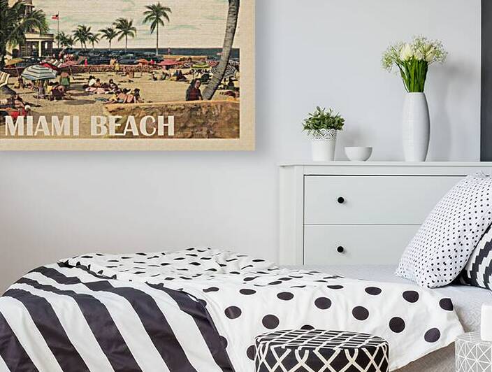 Miami Beach by vintagesupreme