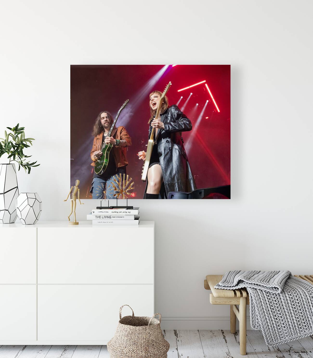 Halestorm Reproduction
