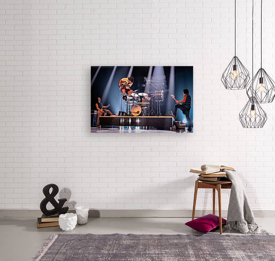 Hells Bells AC DC Experience Quebec 10.11.23-1 Reproduction