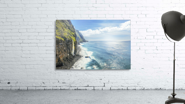 Meeting point Wall Preview