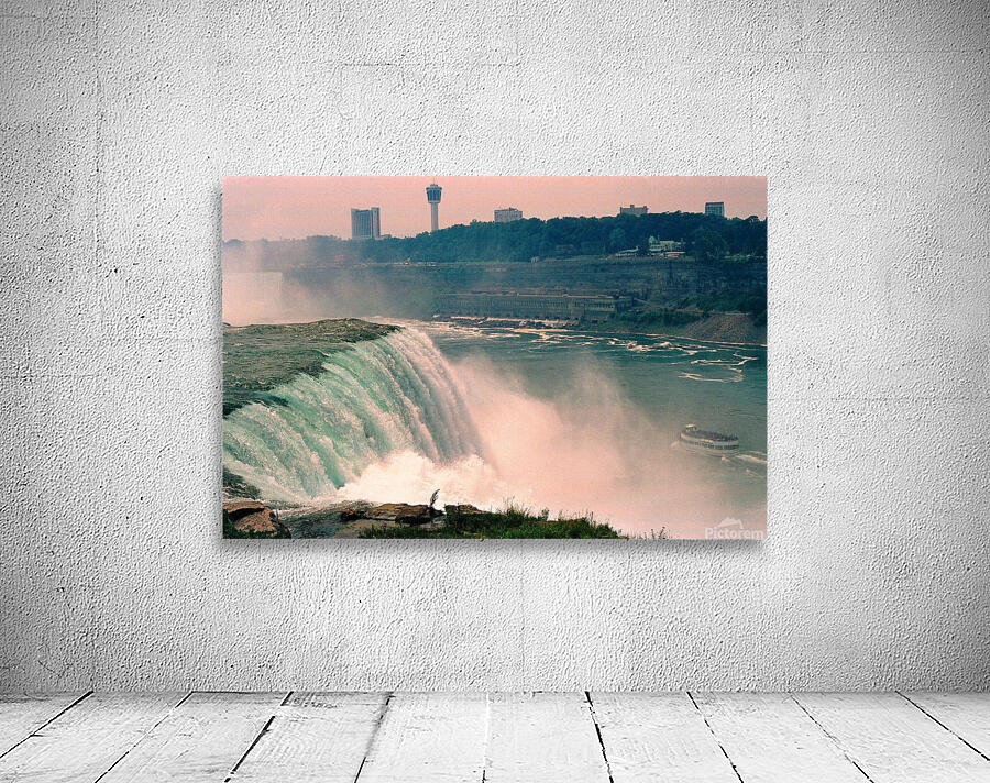 Niagara Falls Wall Preview