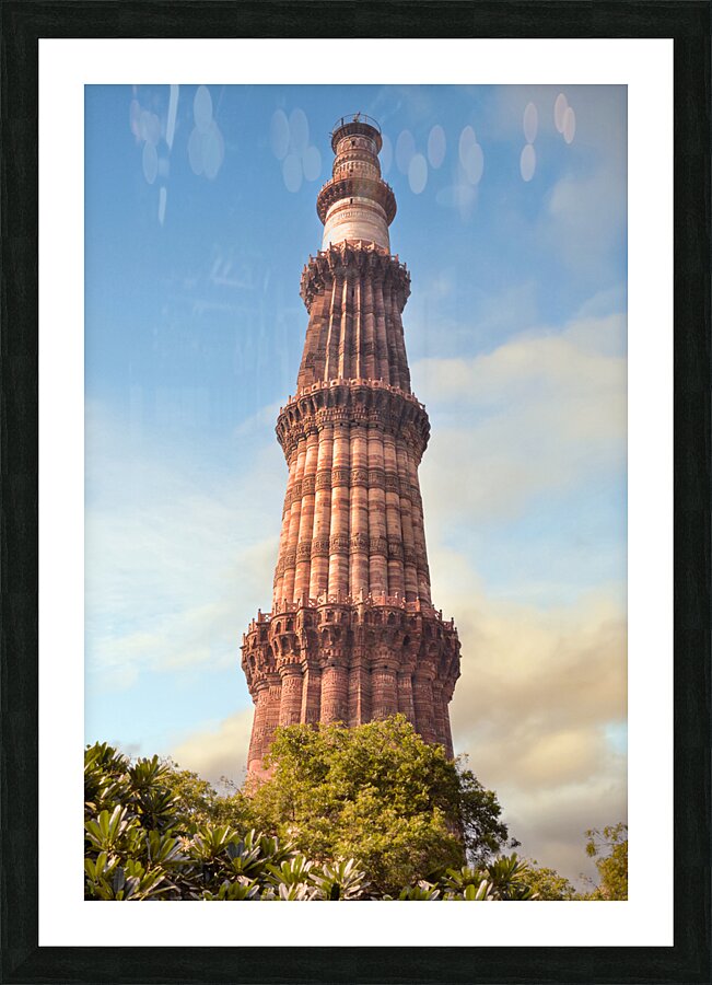 Qutub Minar Picture Frame print