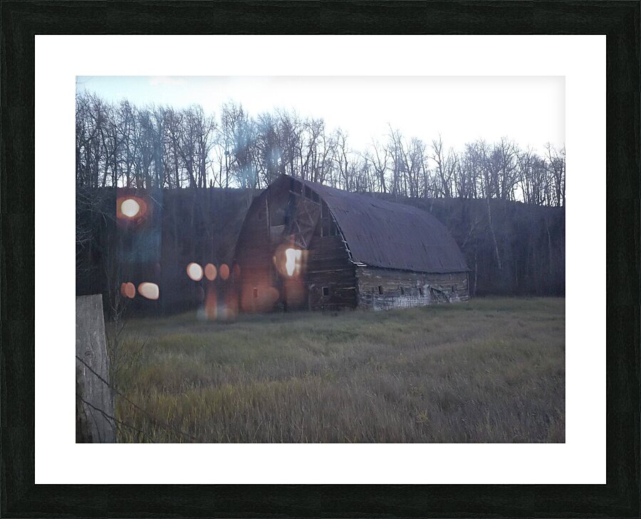 Old Barn 1 Picture Frame print