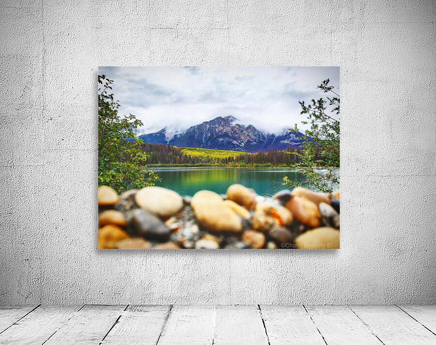 Pyramid Mountain  Wall Preview