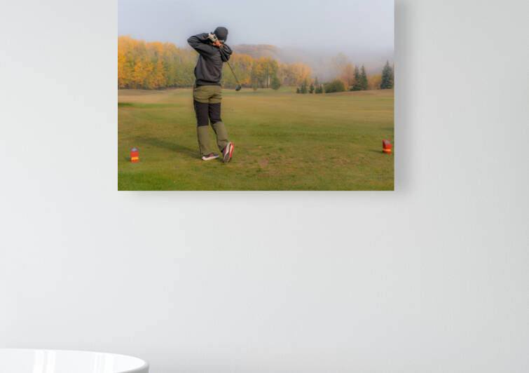 On the Tee by Kevin MacLellan