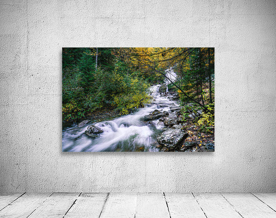Bijoux Falls Wall Preview