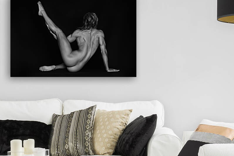 Muscular Grace: Female Physique Art Series by Glen Grant