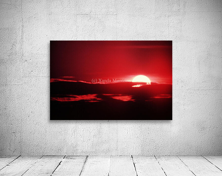 Red Sun Wall Preview