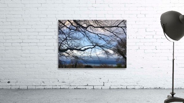 West - East Piers Wall Preview
