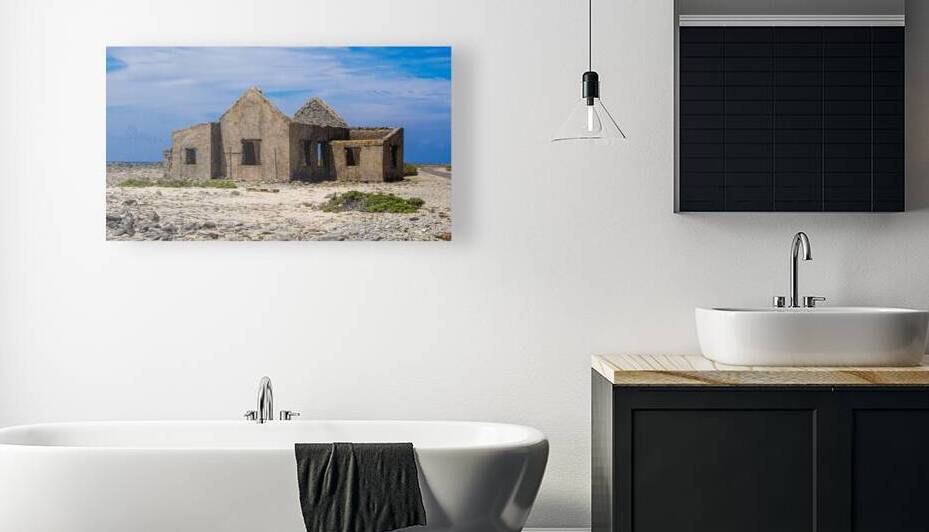 Abandoned quarters for lightkeepers at Willemstoren Lighthouse Bonaire. by Eric Franks
