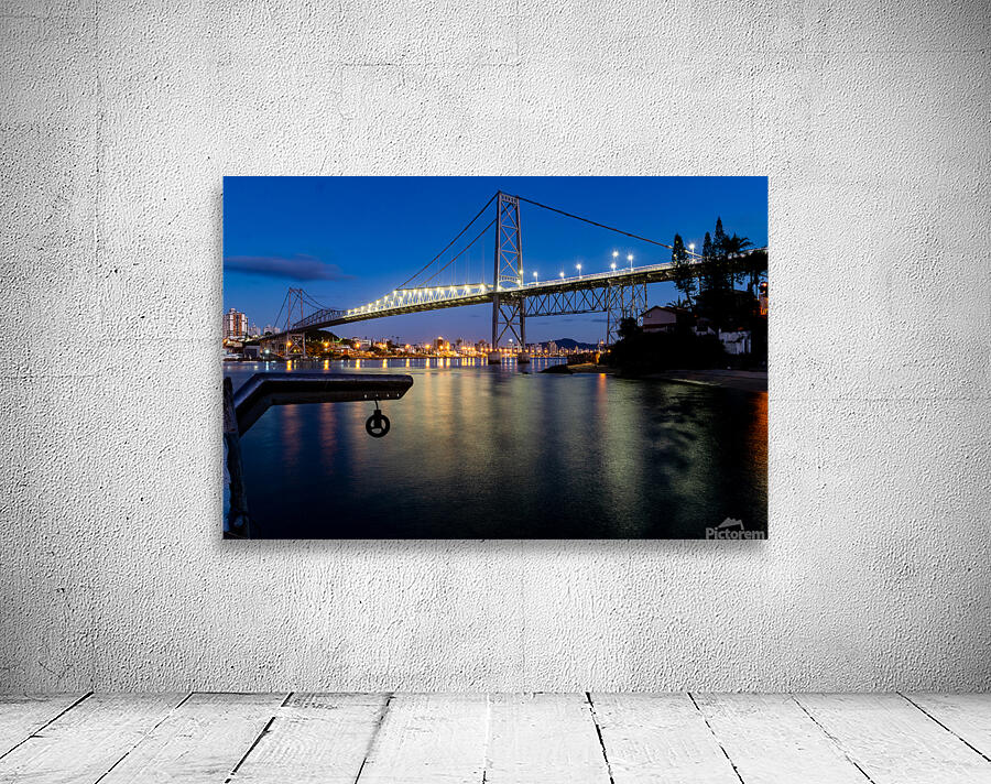 Bridge at night Wall Preview