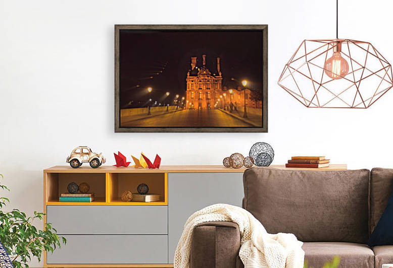 MISTY LOUVRE Reproduction