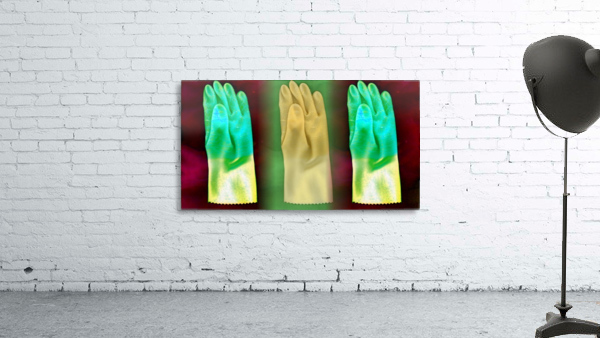 15 FINGERS Wall Preview