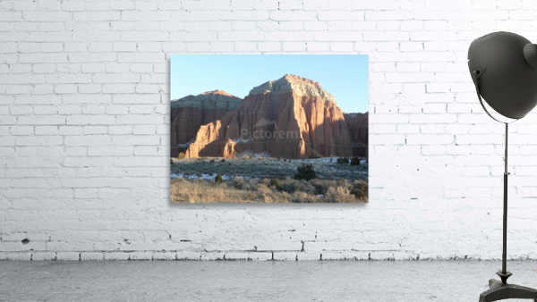 Highlights on Cathedral Wall Preview