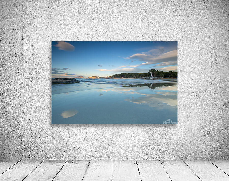 01.05.24.4 Wall Preview