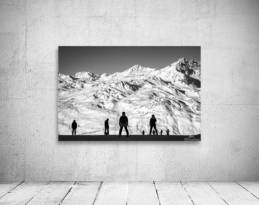Skiers Wall Preview