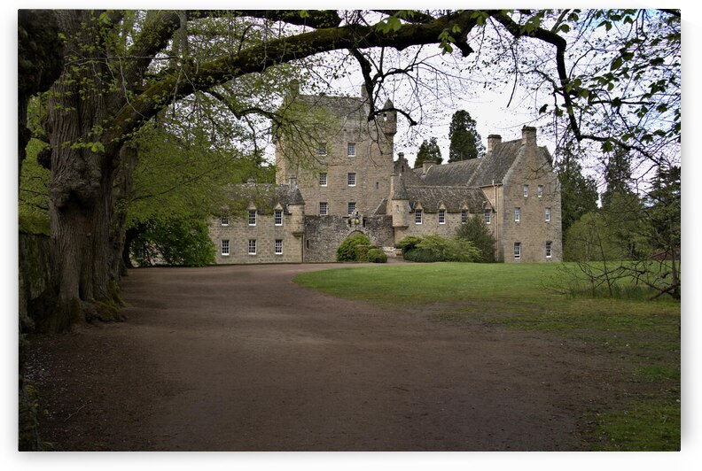 Cawdor Castle is a castle in the parish of Cawdor in Nairnshire Scotland. It is built around a 15th-century tower houseDSC6401  1 by RonM