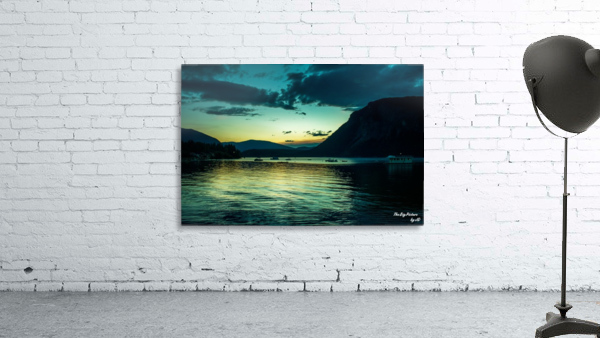 Canoe Hue Wall Preview