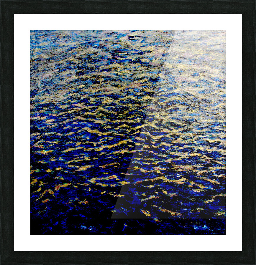 Reflets deau plus sombre Picture Frame print