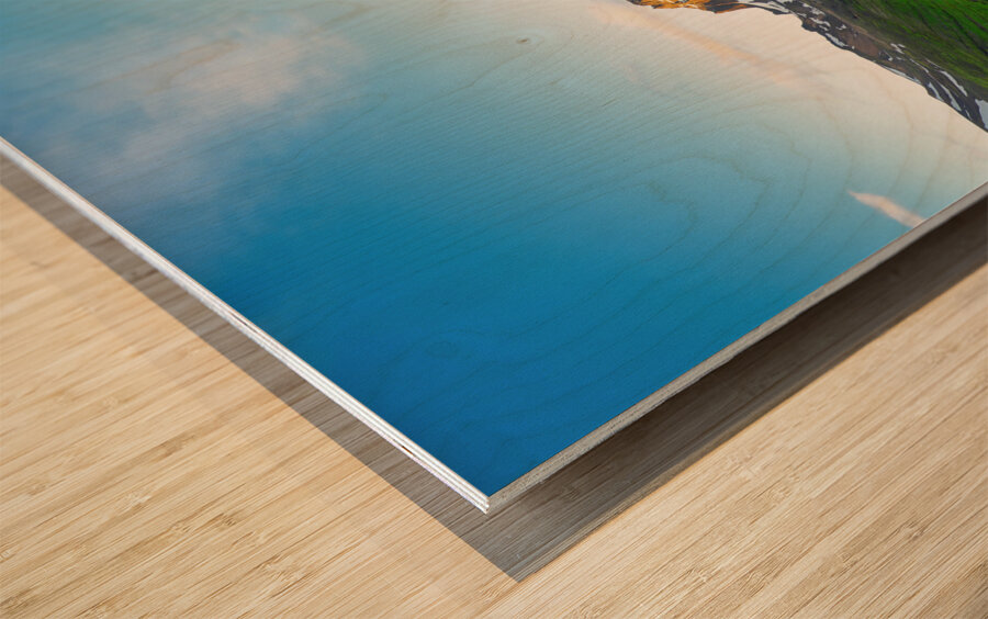 Iceland-White Peaks Wood print