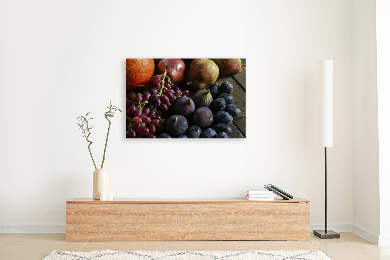 Rainbow fruits Reproduction