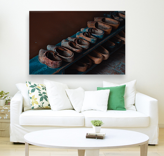Difficult choice Reproduction