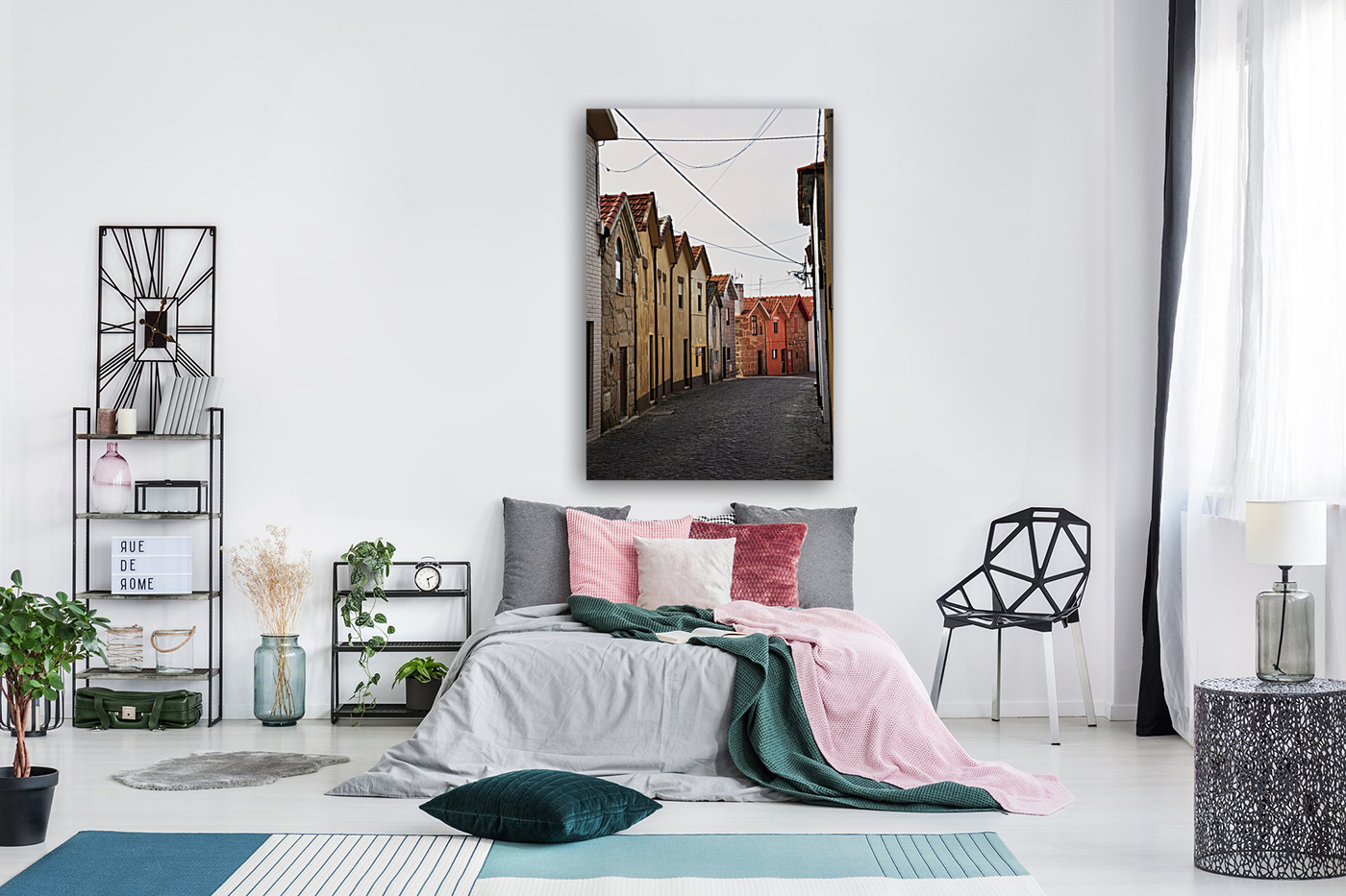 Narrow street Reproduction