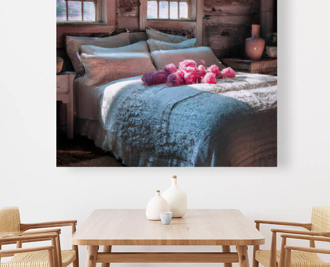Romantic bedroom Reproduction