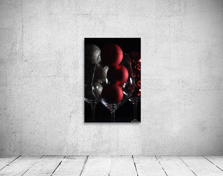 Multipurpose glasses Wall Preview