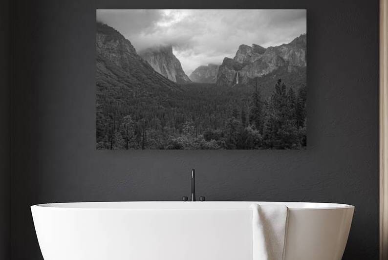 Tunnel View Yosemite Print by RogerElliottPhotos