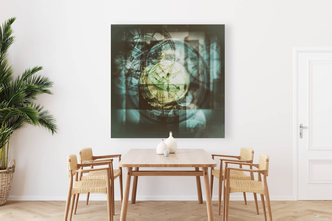 multi exposure clock   Reproduction