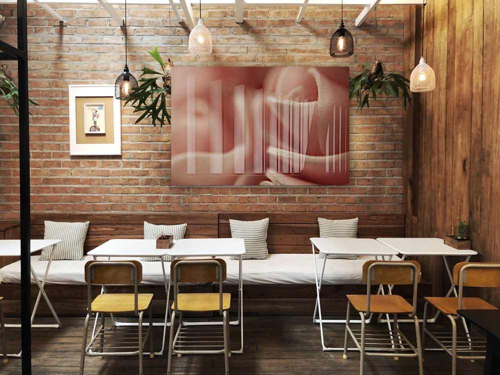 Subtle Elegance Reproduction
