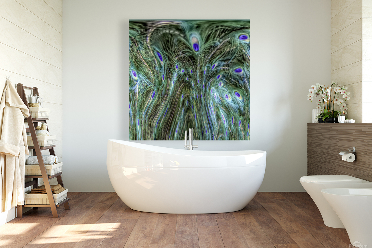 Peacock Underwater Reproduction