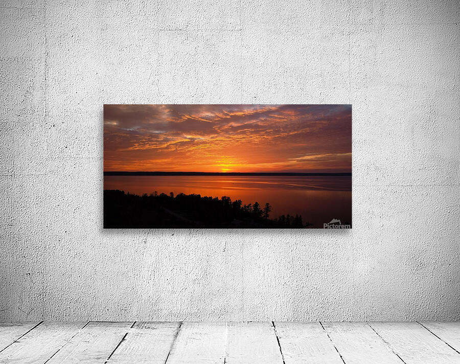Sunset Over Hibou Wall Preview