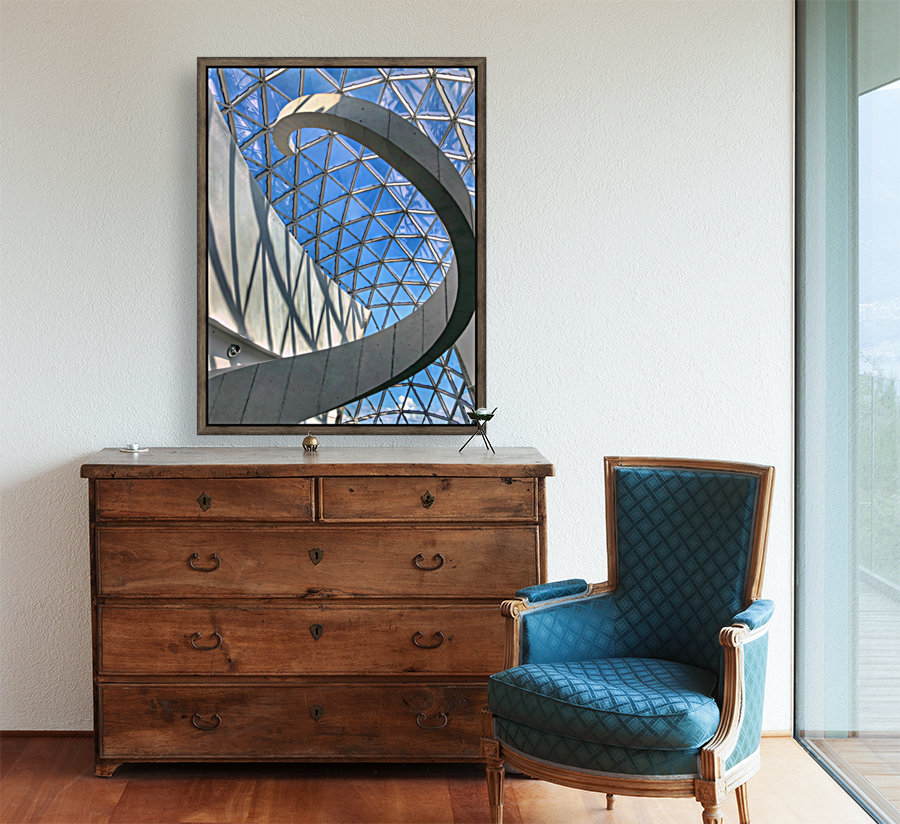 Spiral and Triangles Reproduction