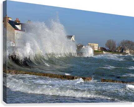 tempete sur la ville Canvas Print