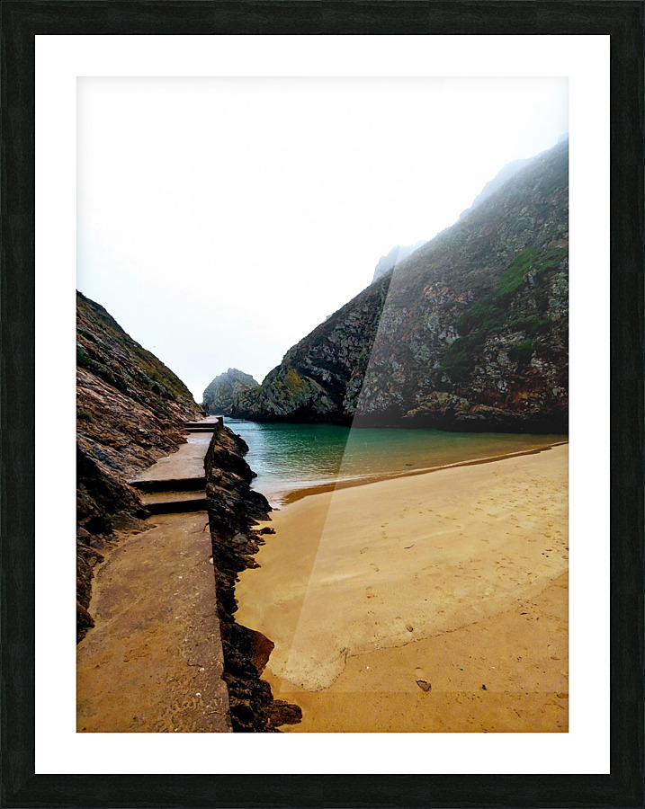 BERLENGAS Picture Frame print